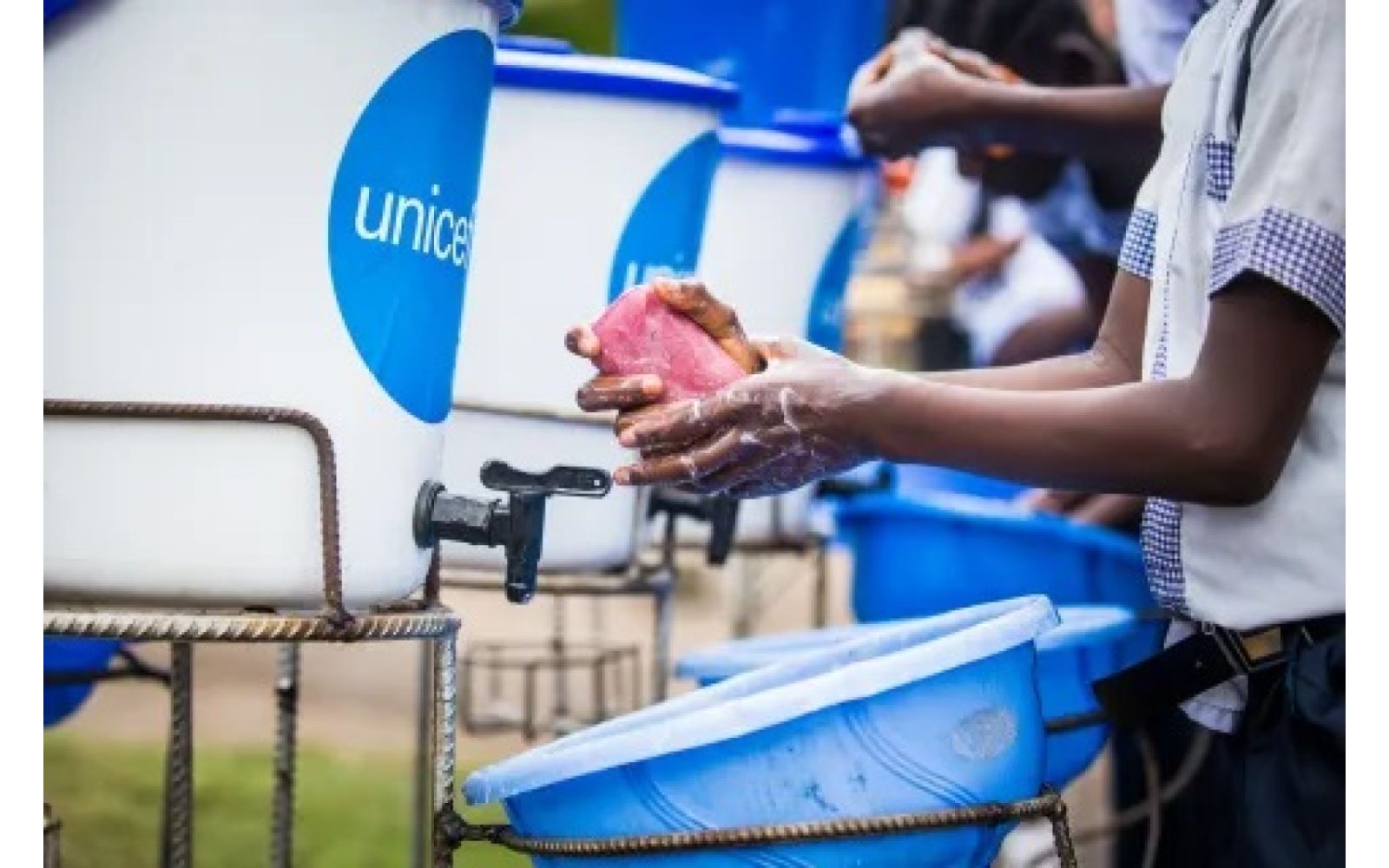 Good Education for 3,000 DRC's Kids post EBOLA